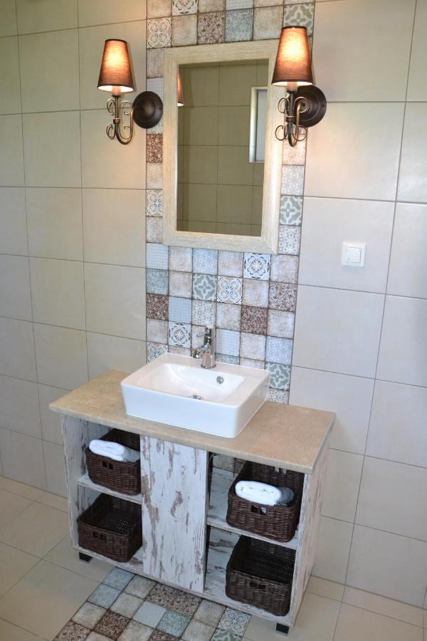 Apartamento Aranyszarvas Panzió Exterior foto